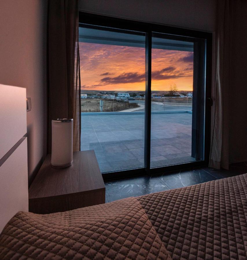 Sunset House Apartment Вила до Биспо Екстериор снимка
